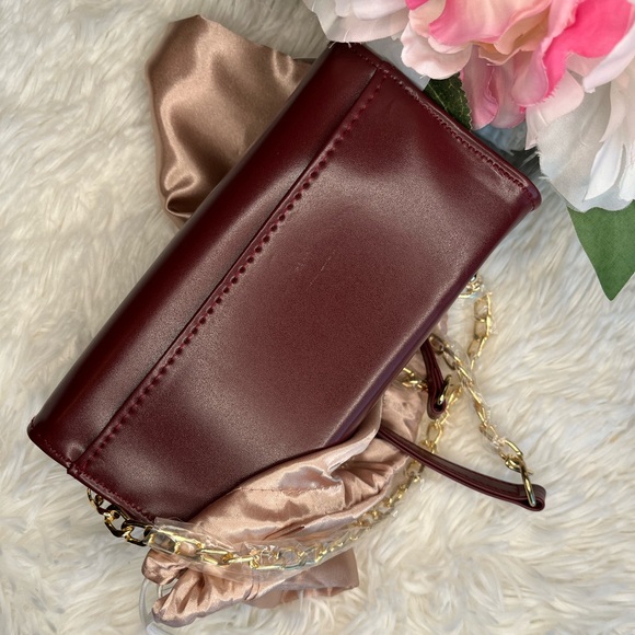 NWT Glass Ladder & Co Jackie crossbody in maroon - Picture 3 of 10